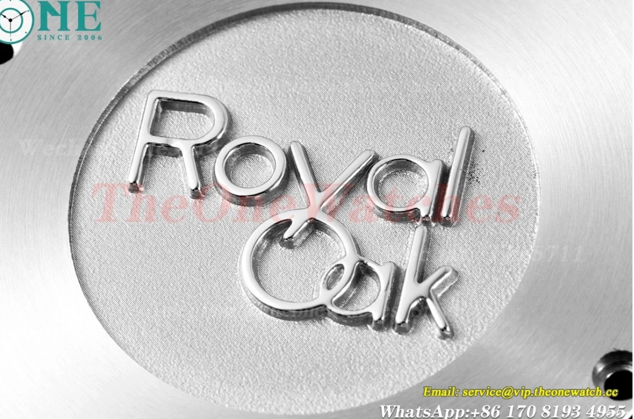 Swiss 33mm SS SS Quartz Black Ladies Oak Dial 8F Royal 0227